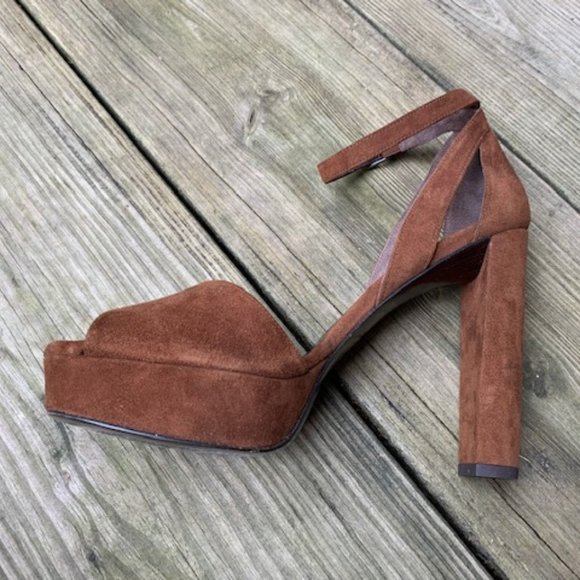 Never Worn! 🎉HP🎉Stuart Weitzman Hijinx Suede Platform Sandal - Picture 6 of 16